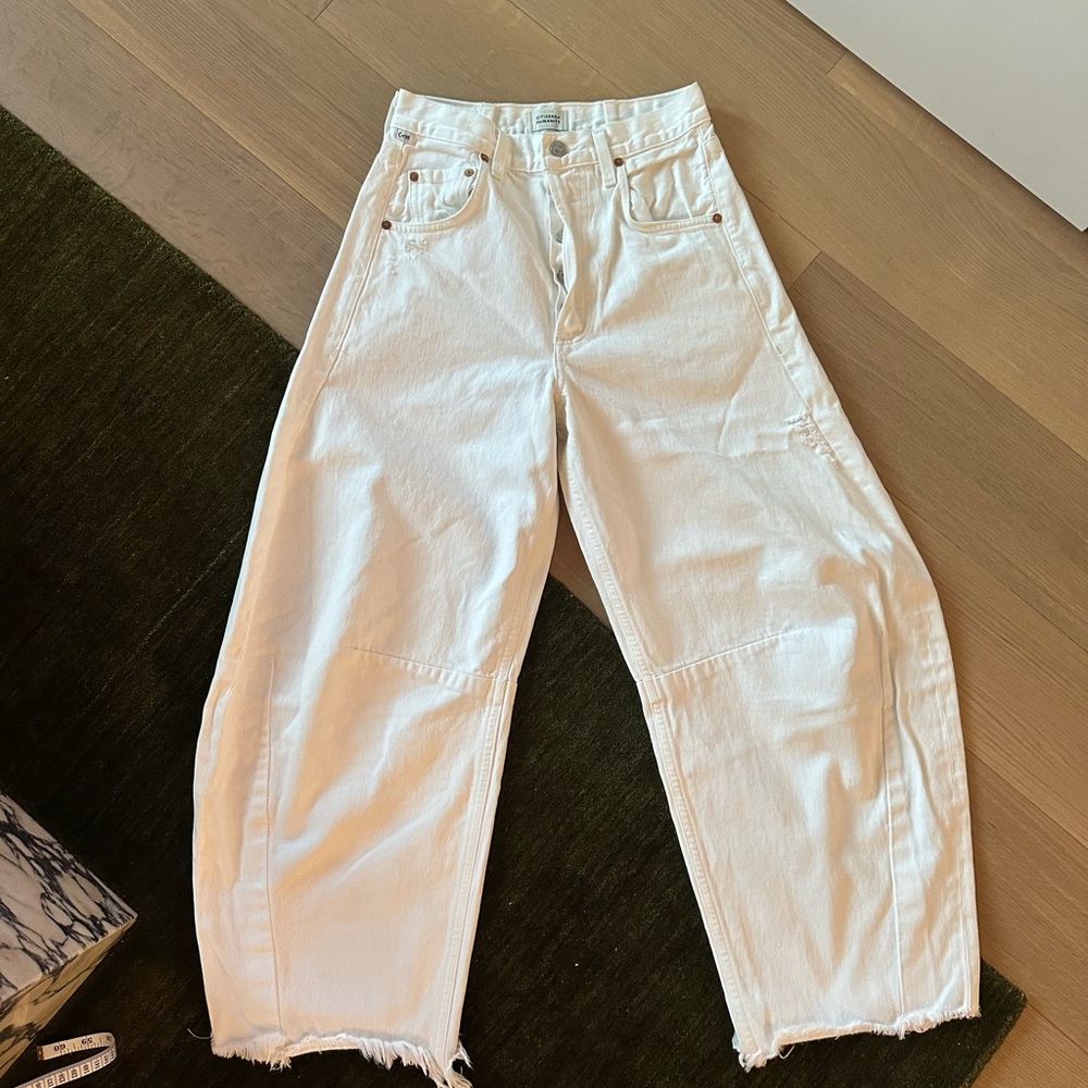 Citizens Of Humanity White Horseshoe Cutoff Jeans